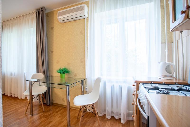 Apartment Near Central Avenue Nikolayev Luaran gambar